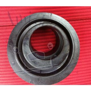 Collerette de goulotte de réservoir 2cv Sahara dans la porte