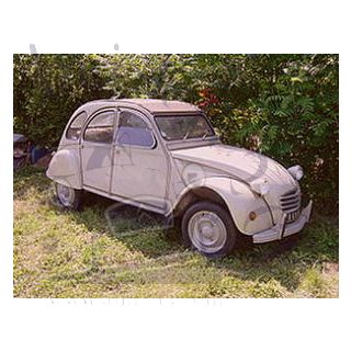2 CV 6 beige albatros de 1973 première main avec seulement 49 000kms d'origine