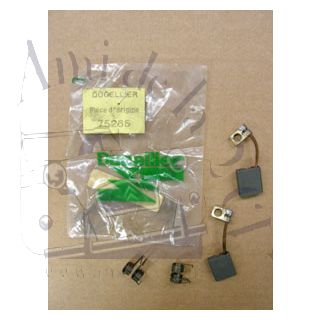 Paire de charbons de dynamo Ducellier avec ressorts pour 2cv