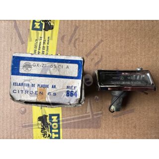 Eclaireur de plaque arrière Citroën GS manque une vis