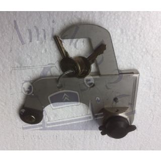 Fermeture à clé du capot moteur 2CV