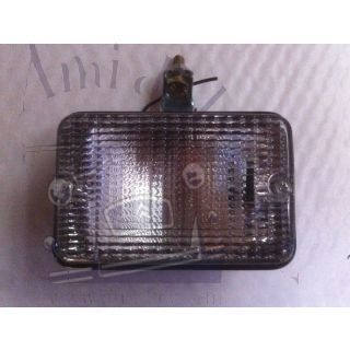 Feu de recul avec fixation