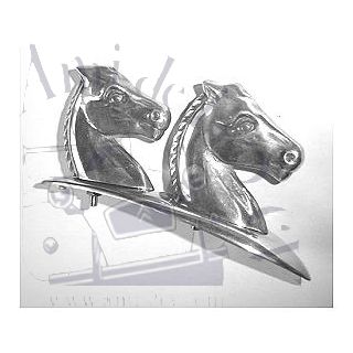 Motif deux têtes de cheval alignées à monter sur sur le capot de la 2cv