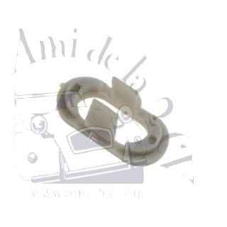 Guide ovale en plastique gris de la commande de dégivrage de la 2cv dans le tablier