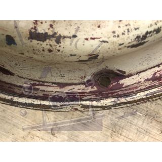 jante 400 occasion bord roulé avec ouies à restaurer corrosion