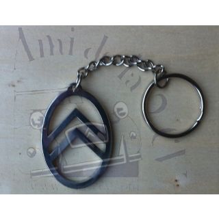 Porte clé façon ovale de calandre 2cv ancienne